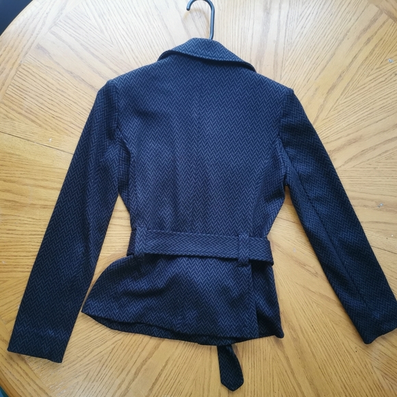 La Classe Couture Women's Jacket SM - Picture 5 of 5